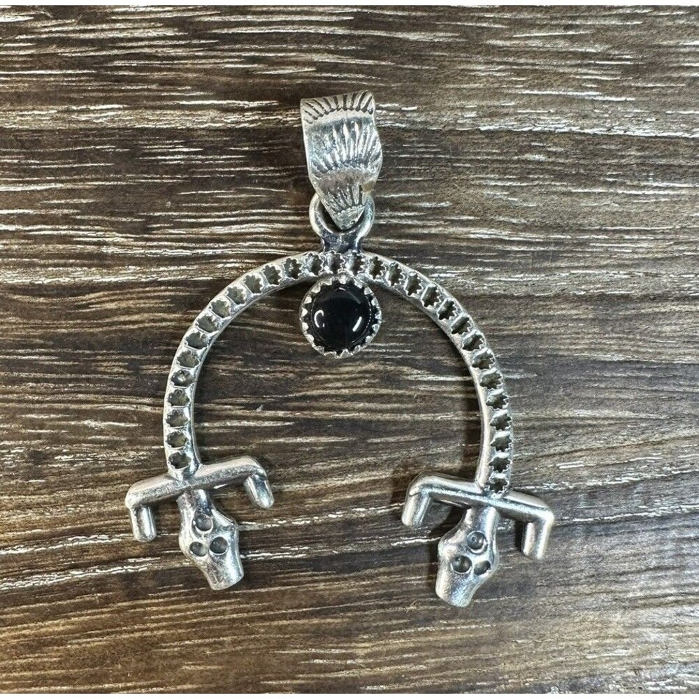 Native Southwest Style 925 Sterling Silver Black Onyx Snake Serpent Naja Pendant